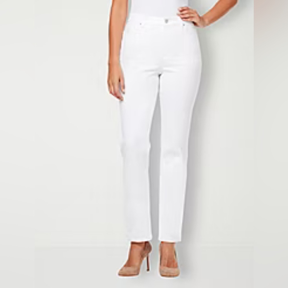 Gloria Vanderbilt Women's Crisp White Straight Leg Jeans
